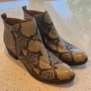 Lucky Brand Basel Snake Skin Booties Size 7.5M